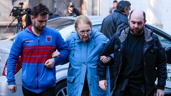 Fernando Barbieri, a la izquierda