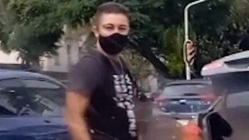 El sujeto mostró una actitud