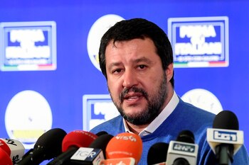 Matteo Salvini durante una conferencia