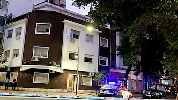 Trágico incendio en Villa Crespo: un jubilado murió carbonizado dentro de su departamento