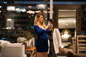 Mery del Cerro haciendo contenido