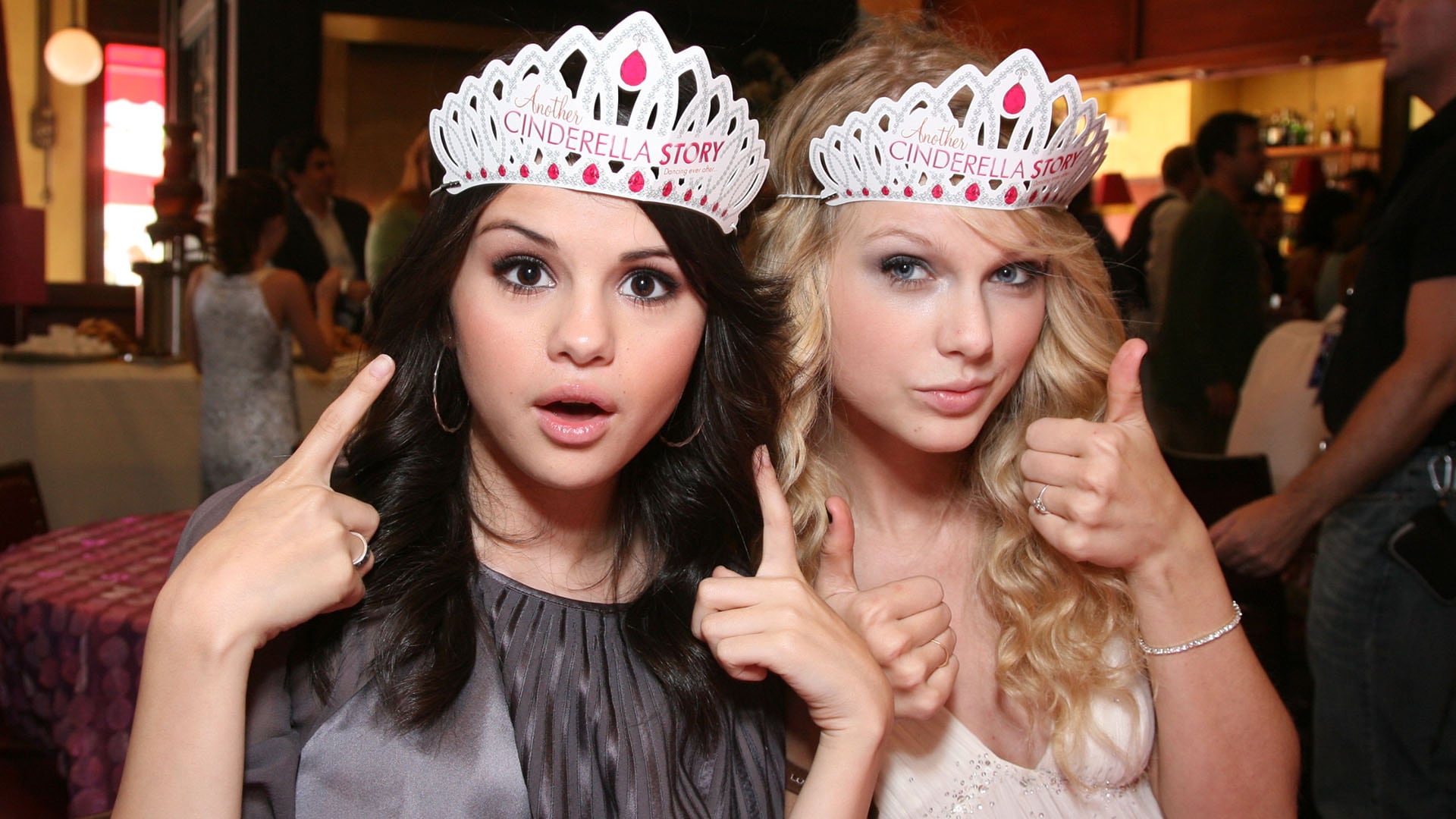 Foto: Taylor Swift dedicó “Dorothea” a Selena/Cortesía