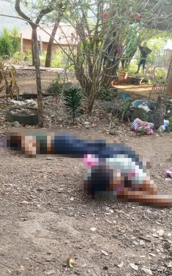 La Policía acordonó la escena del crimen en Coco Tulajuares para preservar pruebas antes de la llegada de los equipos de investigación.