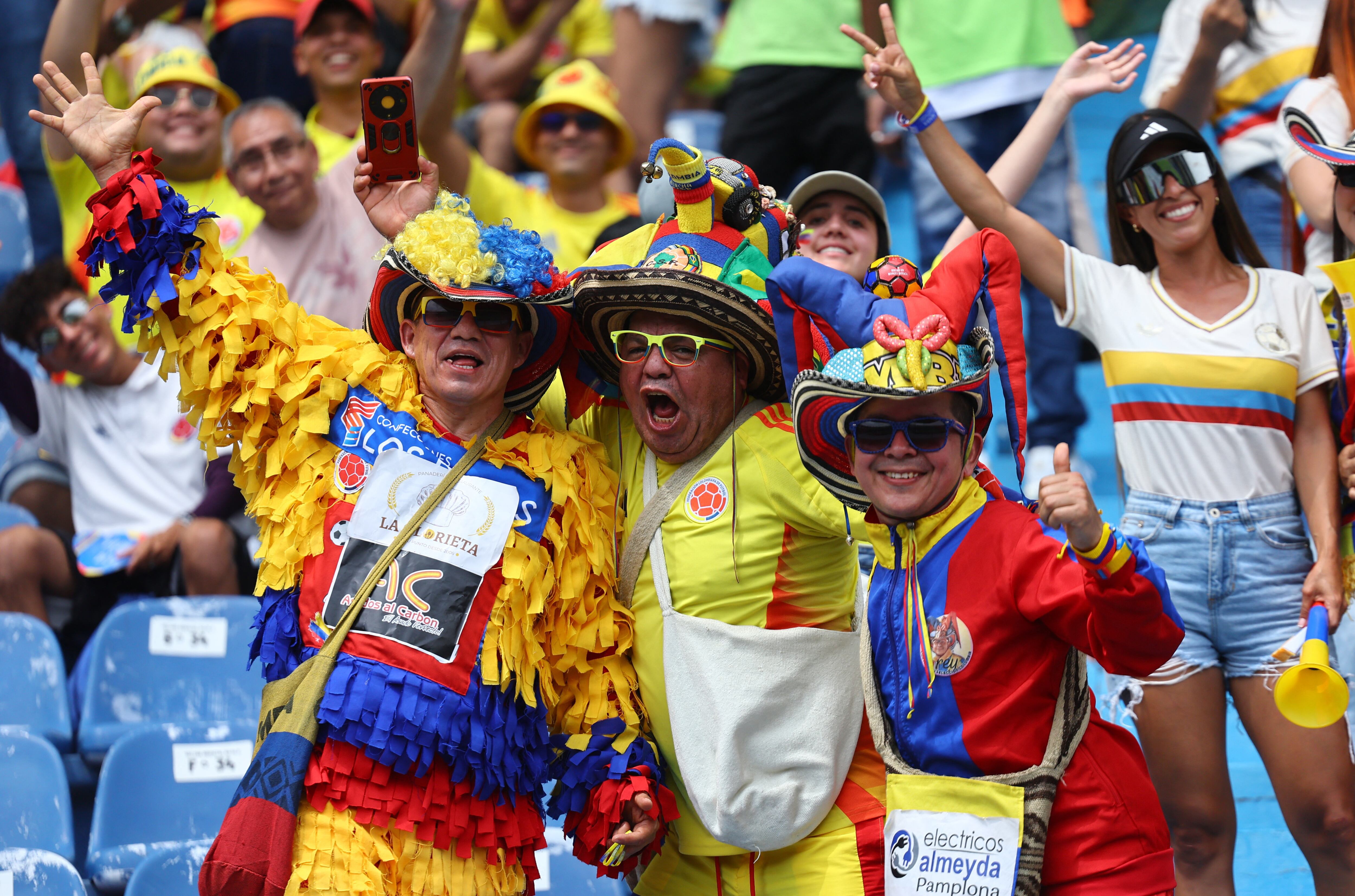 La afición colombiana fue protagonista en Brasil 201, Rusia 2018 y seguramente lo será en el Mundial 2026 - crédito REUTERS/Luisa Gonzalez