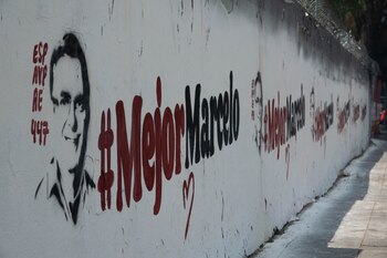 Marcelo Ebrard busca el puesto