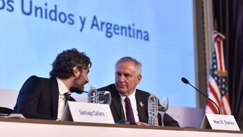 El canciller Santiago Cafiero defendió