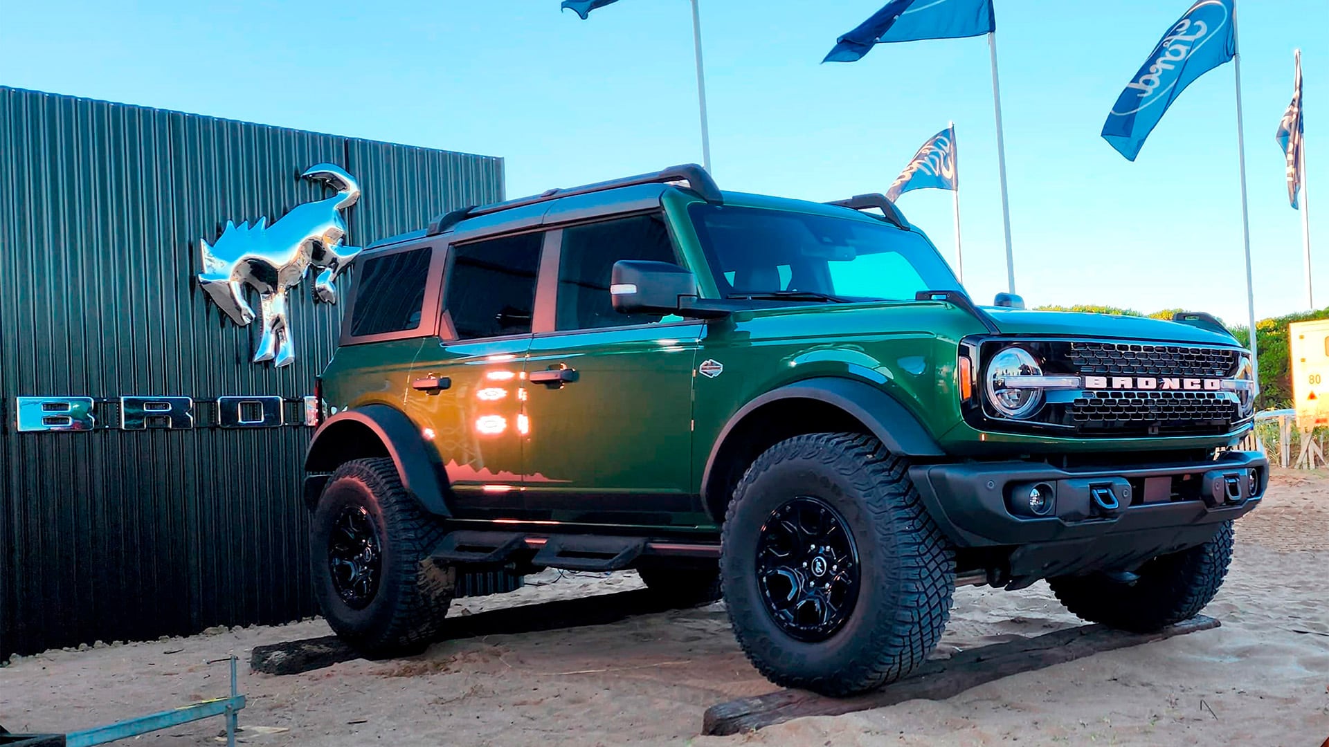 El Ford Bronco Badlands fue uno de los primeros modelos en reducir su precio, incluso 24 horas antes que se eliminara el impuesto al lujo en el Congreso. (Foto Orly Cristófalo)