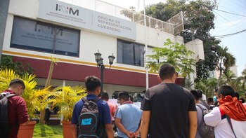 INAI asesta golpe al INM