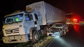 Triple choque en la ruta 188: murió una mujer y otras diez personas resultaron heridas