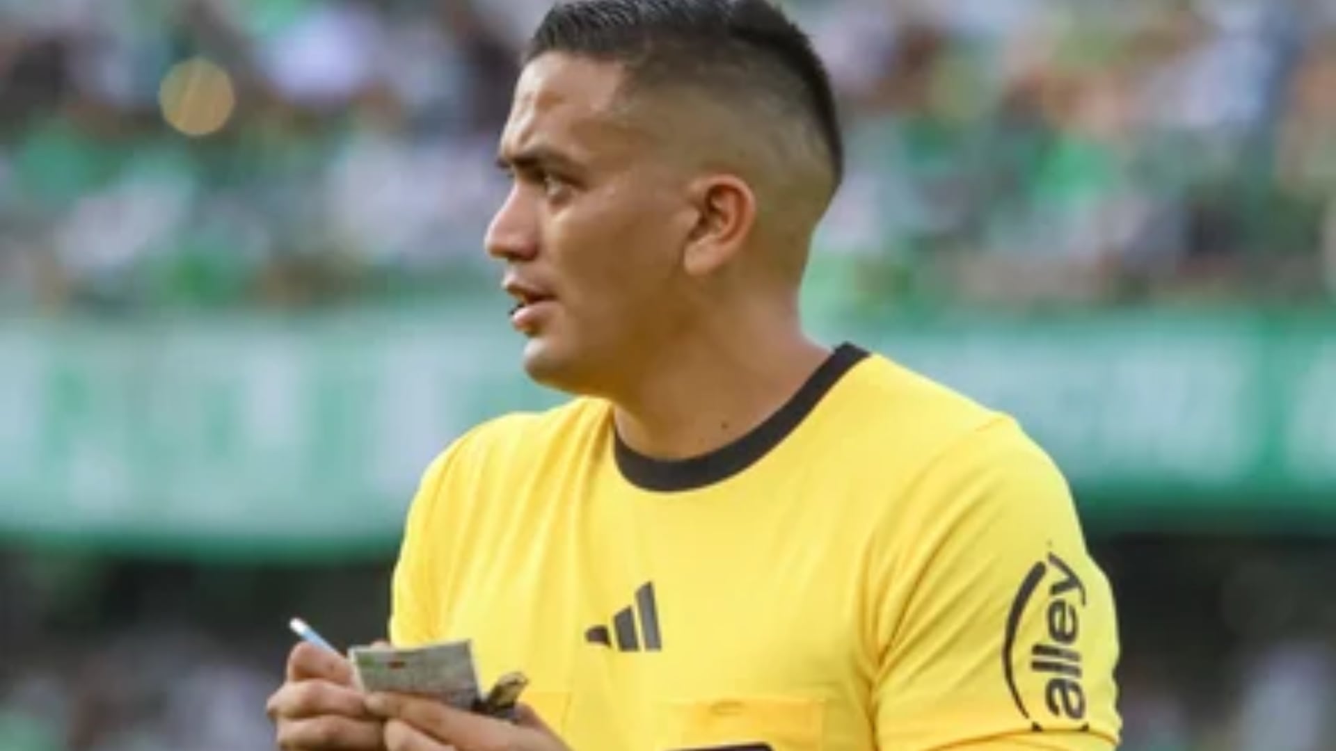 Arbitro Jairo Mayorga, designado como el central, para el Junior vs. Santa Fe - crédito redes sociales