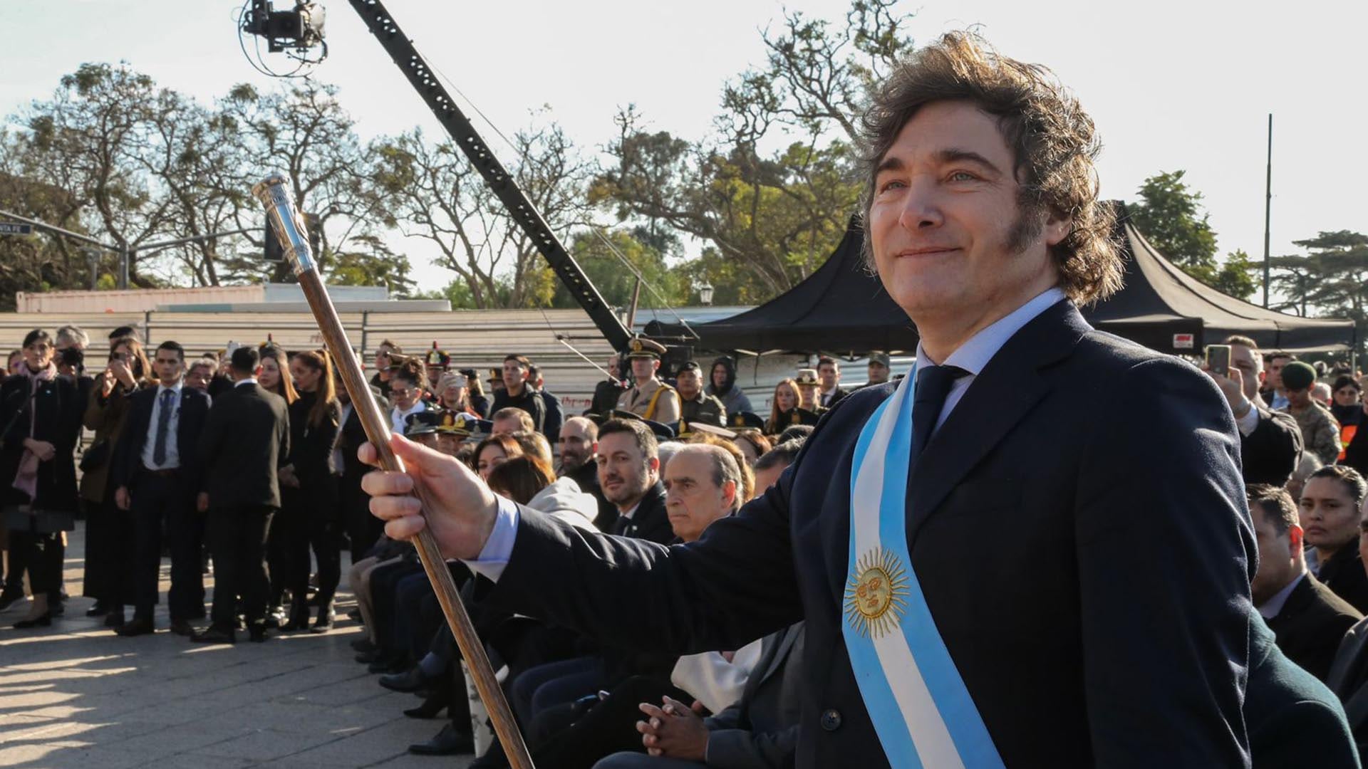 El año pasado, como es tradición, el presidente Javier Milei encabezó el acto oficial por el Día de la Bandera en la ciudad de Rosario