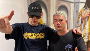 Lucas junto a Bizarrap. Hace