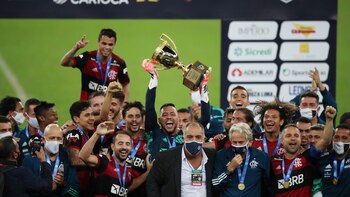 Flamengo le ganó el clásico