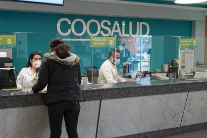 Sede de la EPS Coosalud, entidad en el centro de la controversia por las acusaciones que dieron origen al fallo judicial - crédito EPS Coosalud