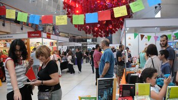 Comenzó la Feria del Libro