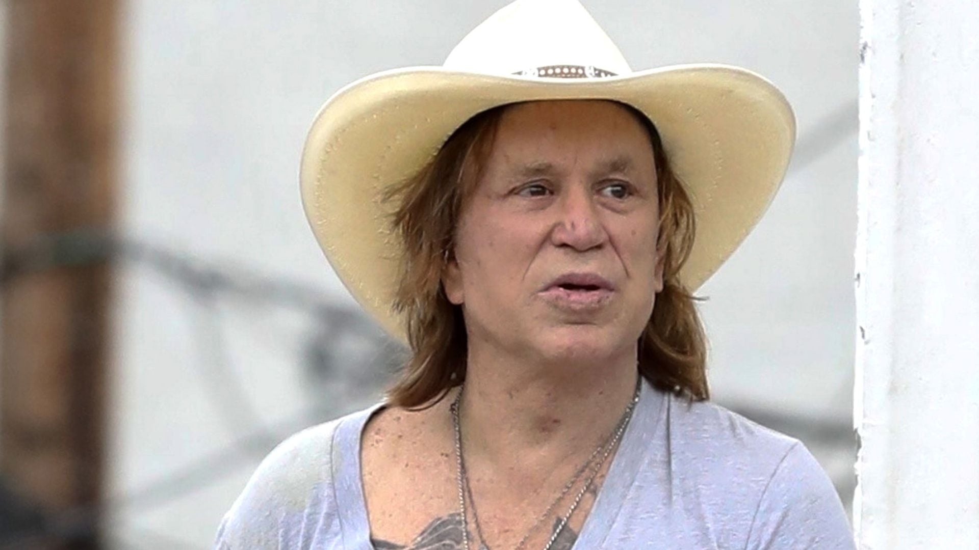 A fines de 2025, el actor fue notificado por una deuda de alquiler superior a los 59.000 dólares (Backgrid/The Grosby Group)