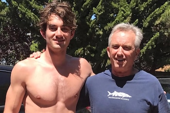 Rusia incluye a Conor Kennedy en su lista de personas buscadas por combatir en Ucrania