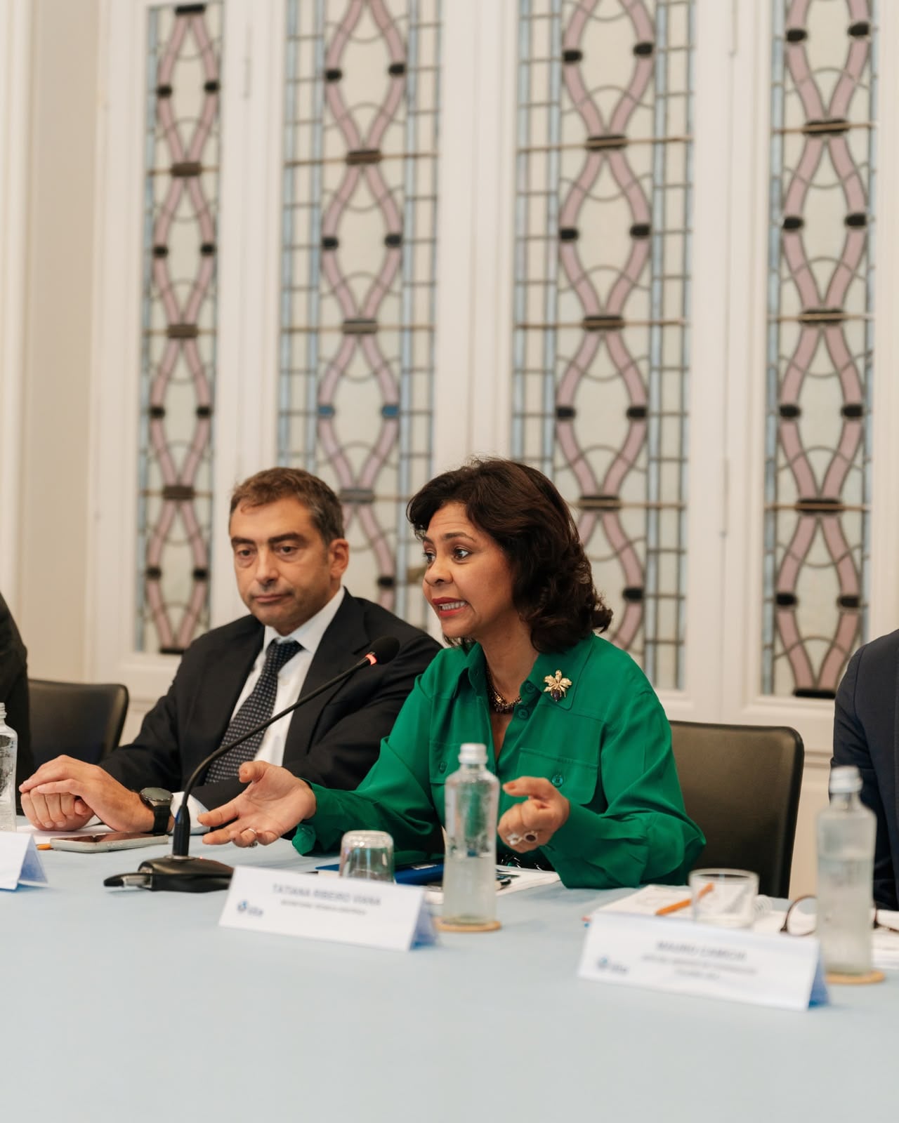 . Honduras busca atraer inversión extranjera mediante acercamientos con empresas italianas de los sectores tecnológico, comercial, industrial y de seguridad. (Foto: Casa Presidencial)