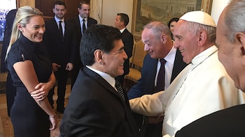 Maradona con el papa Francisco