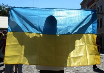 A man holds a Ukrainian