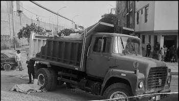 Reciclador de la tercera edad muere tras ser atropellado por un volquete cuando recogía botellas en el Cercado de Lima