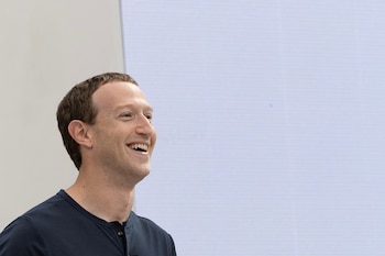 Zuckerberg tiene un sueldo de
