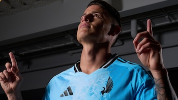 James Rodríguez debutaría de local