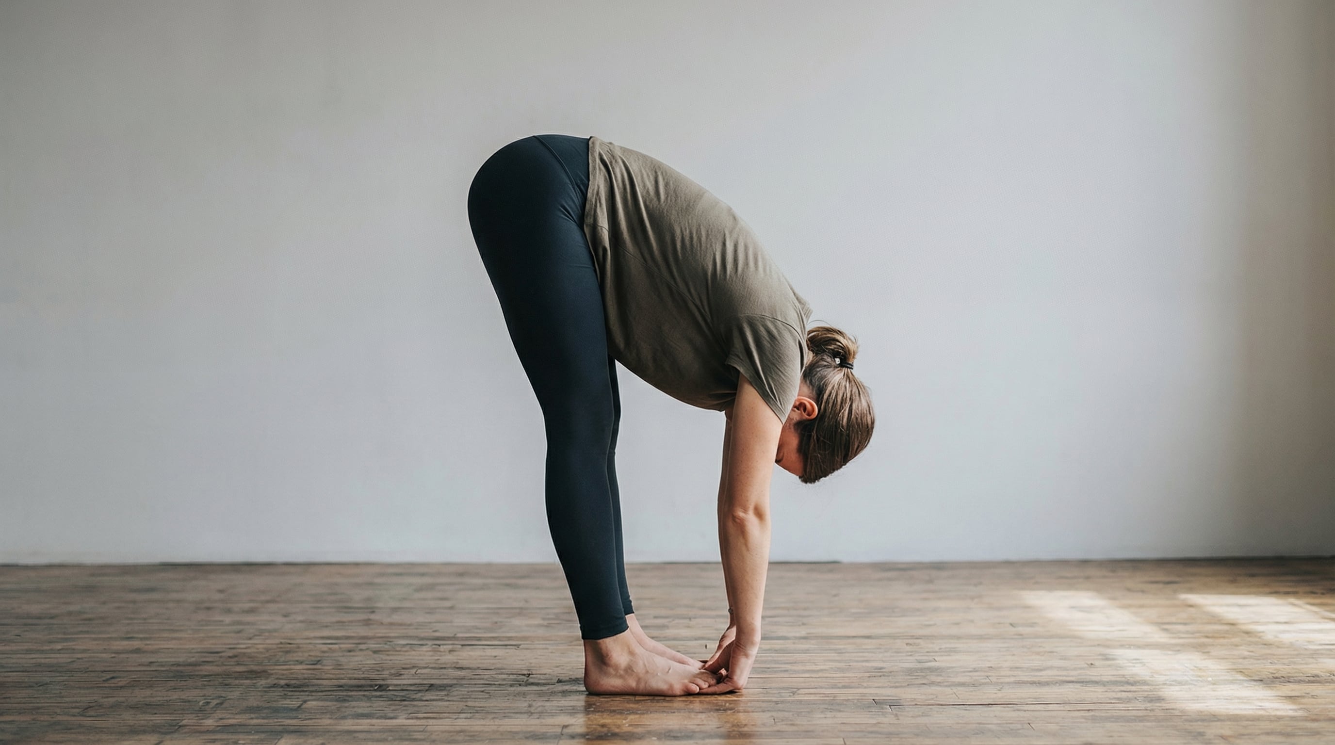 Realizar al menos diez minutos de ejercicio suave por la mañana incrementa la liberación de endorfinas y favorece el bienestar físico y mental (Imagen Ilustrativa Infobae)