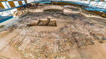 Noheda, la villa romana que se puede visitar de noche y que cuenta uno de los mosaicos figurativos más imponentes de España