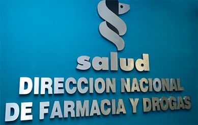La Dirección Nacional de Farmacia y Drogas pidió no adquirir ni utilizar unidades que presenten las características señaladas y recomendó comprar medicamentos únicamente mediante canales autorizados. Cortesía