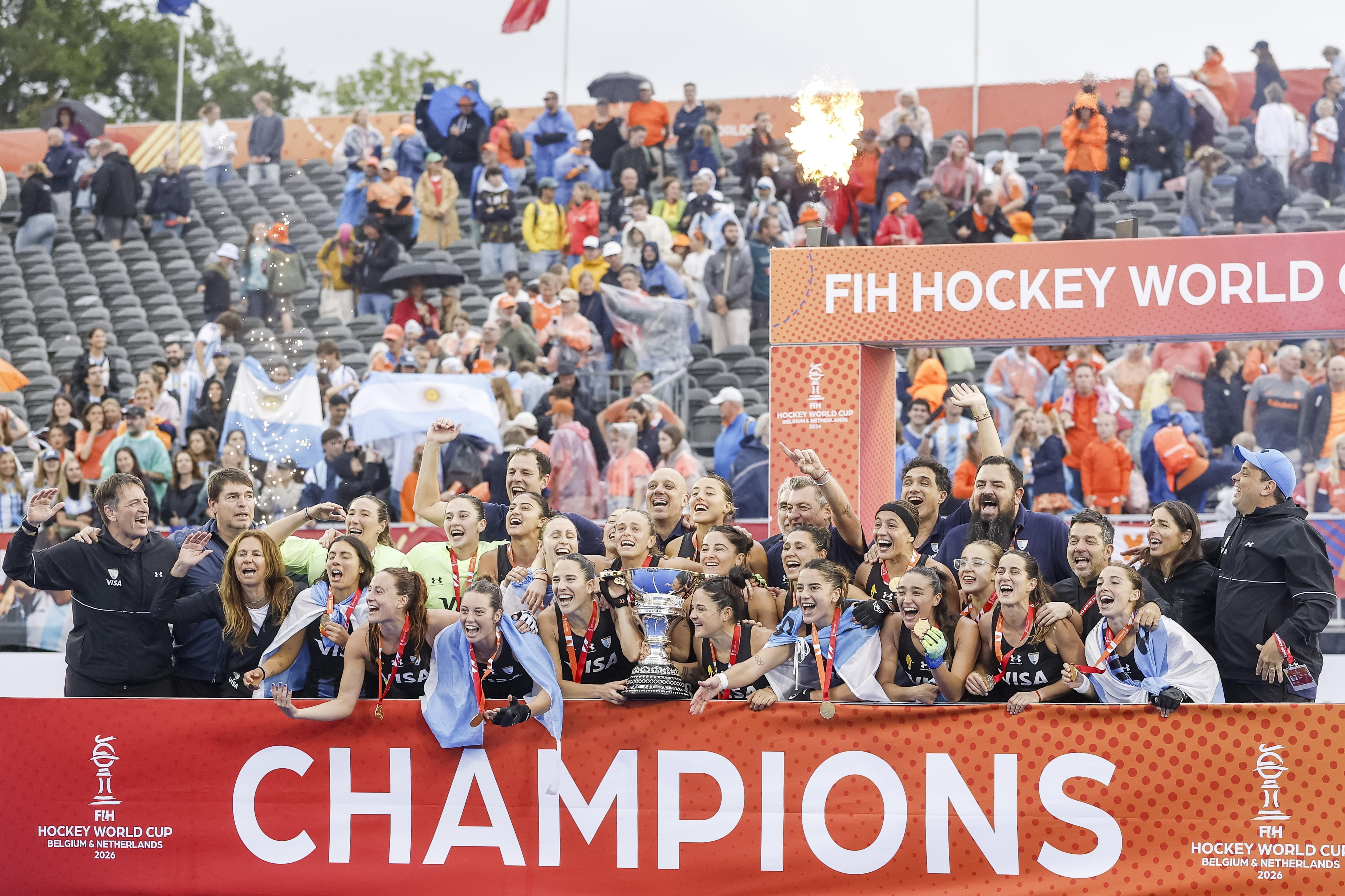 Las Leonas son tricampeonas del mundo luego de vencer a Países Bajos (EFE/EPA/SEM VAN DER WAL)