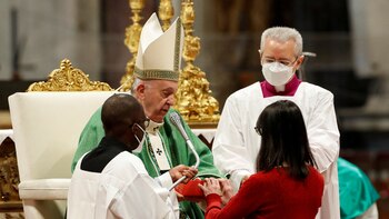 El papa Francisco otorgó por