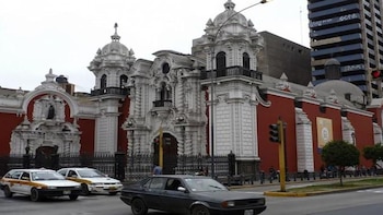 Iglesia Santa Rosa: Jr. Rufino