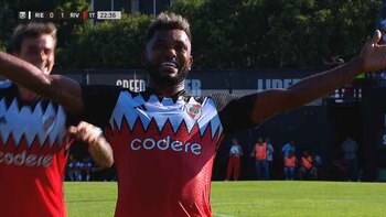 Miguel Ángel Borja sigue intratable