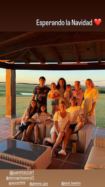 La celebración familiar de Cavani