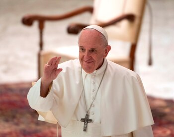 El Vaticano ha confirmado un caso de coronavirus en la Casa Santa Marta, la residencia del papa Francisco, aunque el afectado no presenta síntomas y ya ha sido aislado, informó hoy el portavoz de la Santa Sede, Matteo Bruni.
EFE/EPA/MAURIZIO BRAMBATTI/Archivo