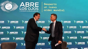 El ex presidente disertó ayer