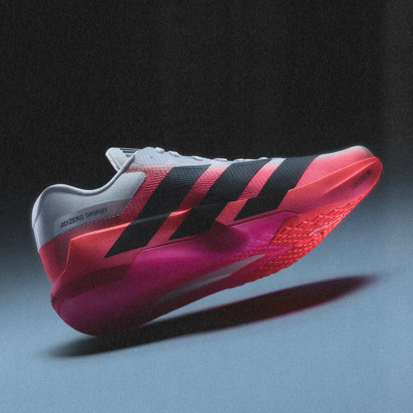 Las Adizero Dropset Pro fueron desarrolladas para acompañar las distintas exigencias del entrenamiento híbrido (adidas)