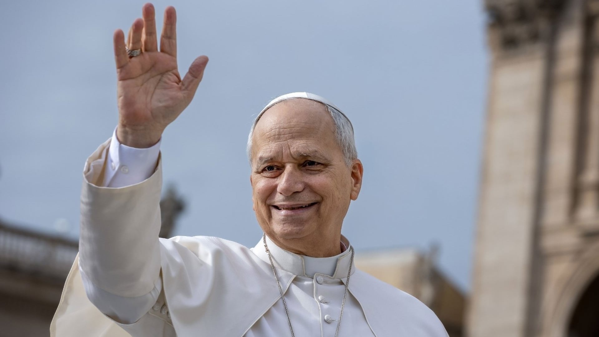 El Vaticano definirá hacia mediados de septiembre la agenda final de la visita del papa León XIV a la Argentina tras evaluar sedes, accesibilidad y seguridad - 03/06/2026 León XIV
COMUNIDAD VALENCIANA ESPAÑA EUROPA VALENCIA SOCIEDAD
À PUNT