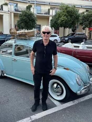 Michael Bolton constantemente se realiza