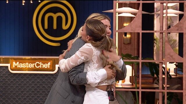La reconciliación entre Evangelina Anderson y Wanda Nara marcó un momento clave en MasterChef Celebrity