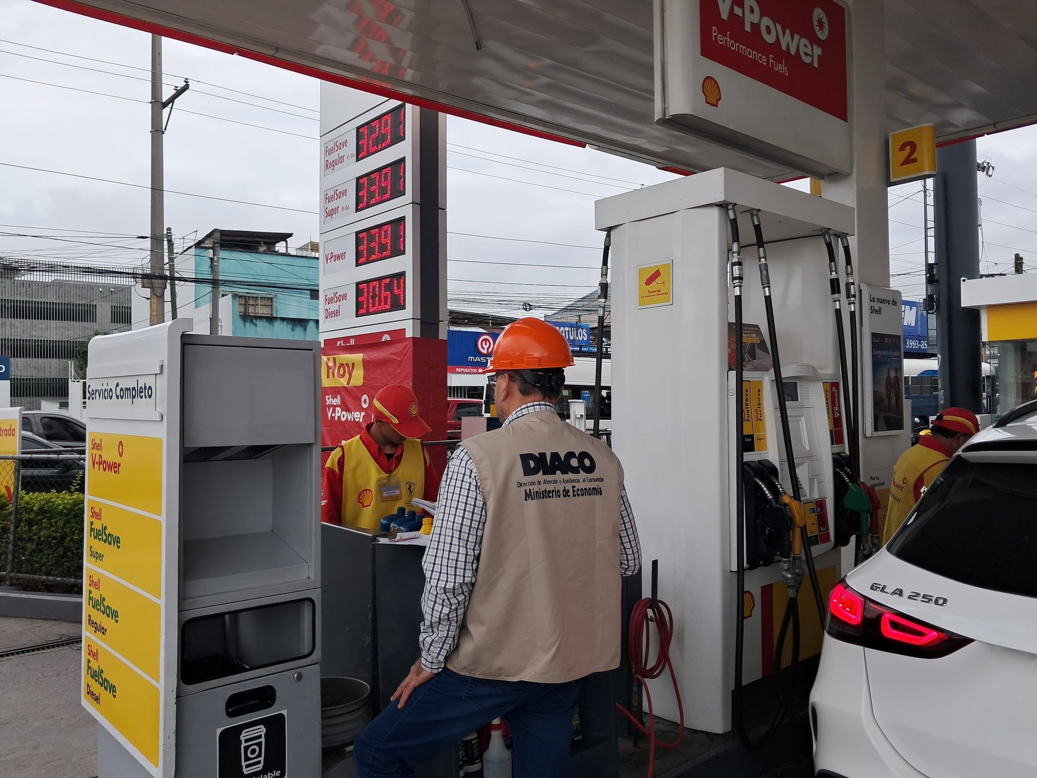 El congreso de Guatemala abre sesiones con el debate del nuevo subsidio a los combustibles y citación a funcionarios para fiscalizar el anterior