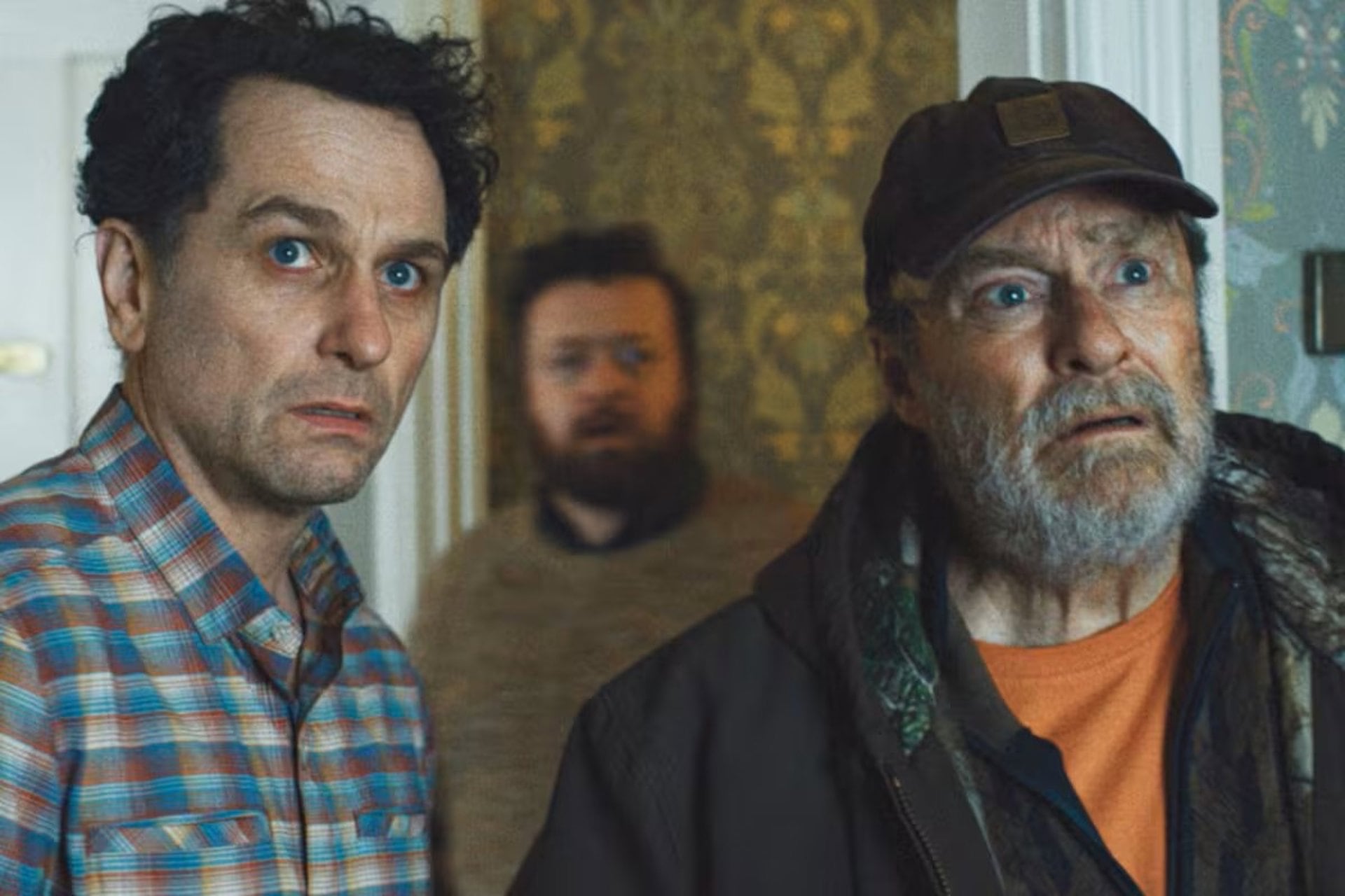15/09/2026 'La Maldición de Widow's Bay' domina en los Emmy 2026 con 14 premios.
'La Maldición de Widow's Bay', con un total de 14 galardones, se alzó como la gran triunfadora en la 78.ª edición de los premios Emmy. Una ceremonia en la que, junto a la comedia de terror de Apple TV+, también brillaron otros títulos como el drama médico de 'The Pitt' o la miniserie 'DTF St. Louis', ambas producciones de HBO y ambas con siete premios cada una.
SOCIEDAD CULTURA
APPLE TV