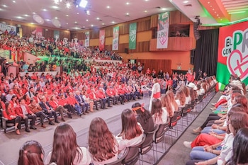 Exdirigentes del PRI y exgoberandores