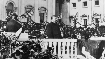 Theodore Roosevelt pronunciaba su discurso