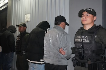 La red que suplantaba a bancos obtenía cerca de 200 millones de pesos por semana, según las autoridades - crédito MEBOG