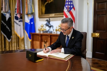 Flores Bermúdez cuenta con más de 40 años de experiencia diplomática y jurídica.(FOTO: White House)