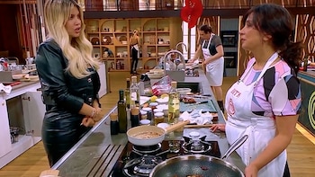 “Tené cuidado porque terminás vos en el freezer”: el picante comentario de Wanda Nara a Edith Hermida tras una mención a la China Suárez