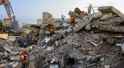 Fue sepultada por el terremoto de 1967 en Venezuela y ahora lucha por ayudar a las nuevas víctimas del doble sismo
