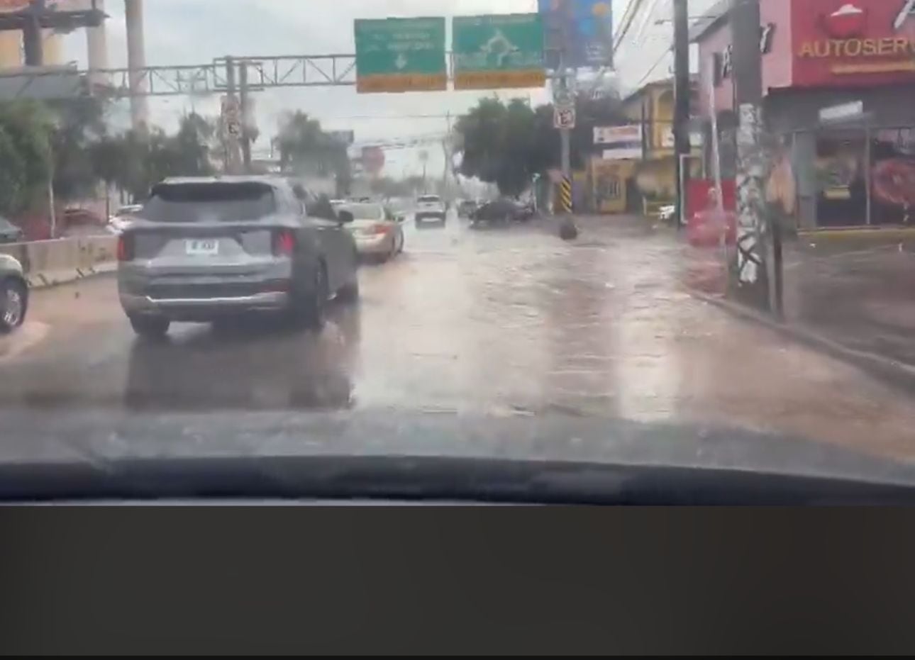 Ciudadanos de Tegucigalpa utilizaron redes sociales para reportar puntos críticos y advertir sobre las zonas más afectadas por la lluvia. (Foto: Redes sociales)